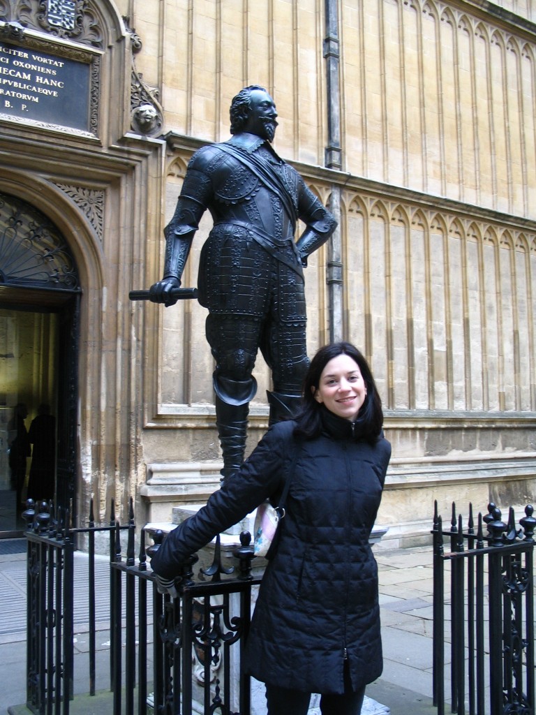 Mindy looking adorable yet again - at the bodleian