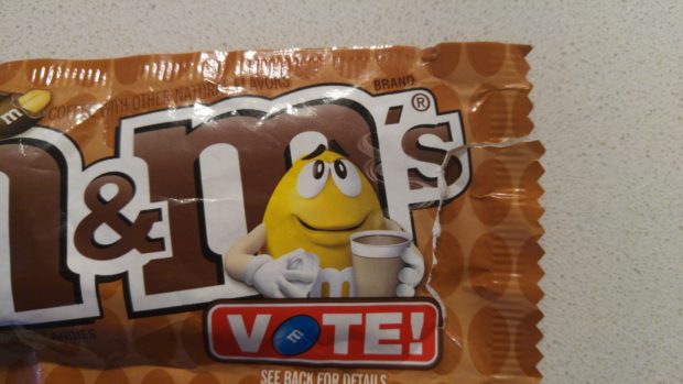 This is the face of an anthropomorphized candy that is about to have explosive diarrhea.